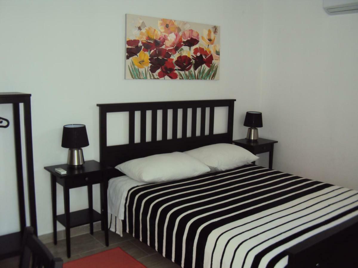 Guest House Morska Grota Povile Exterior photo